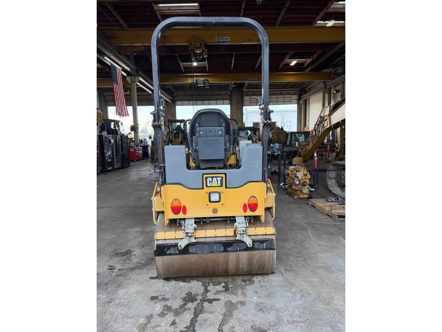 2018 Caterpillar CB24B