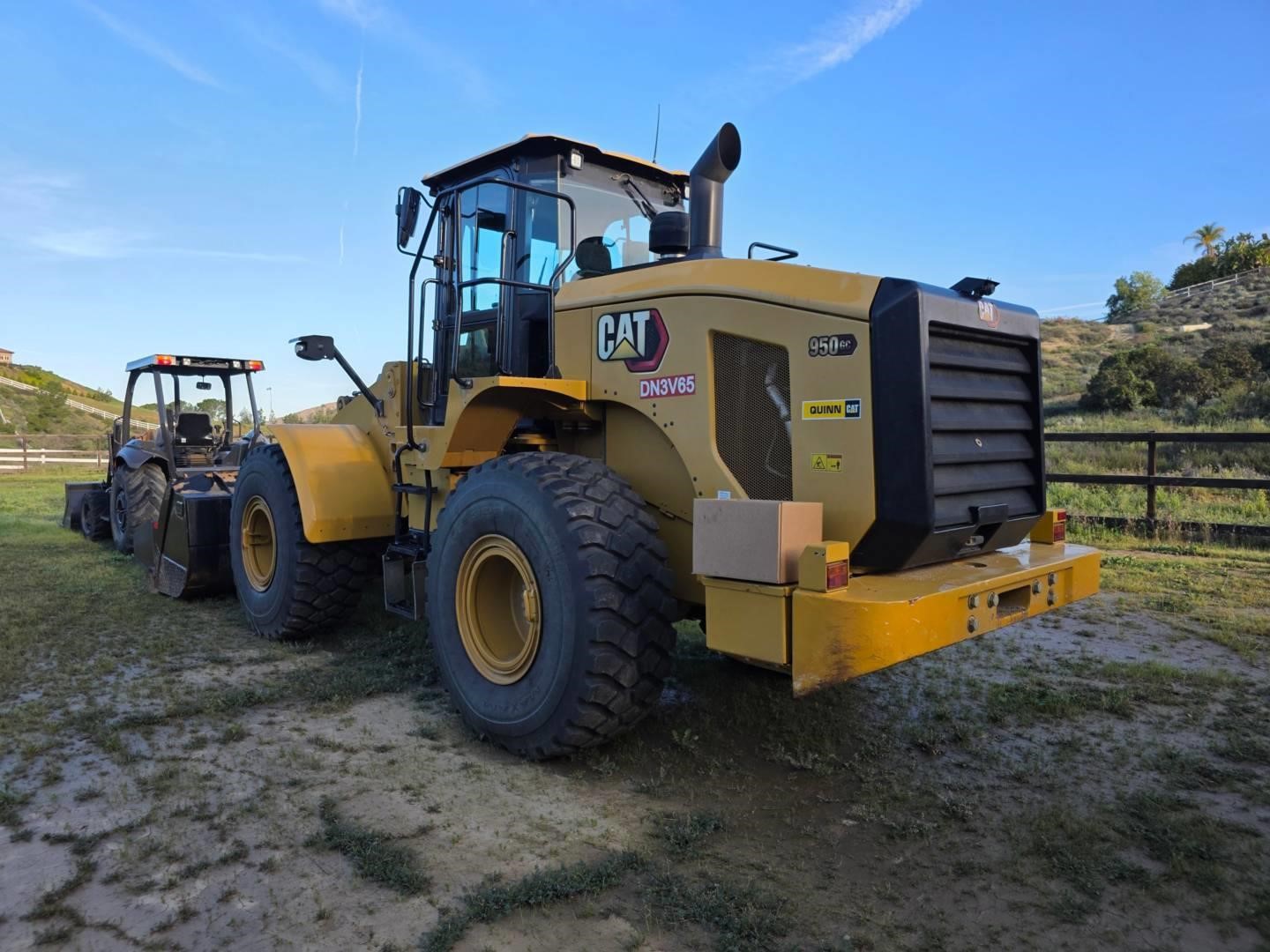 2022 Caterpillar 950GC