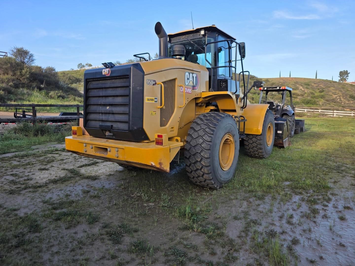 2022 Caterpillar 950GC
