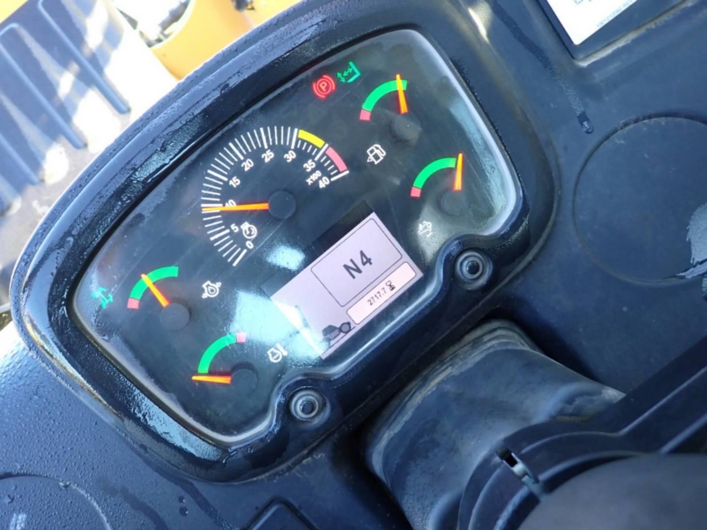 2018 Caterpillar TL1055D