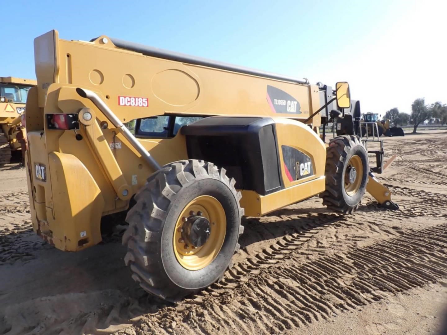 2018 Caterpillar TL1055D