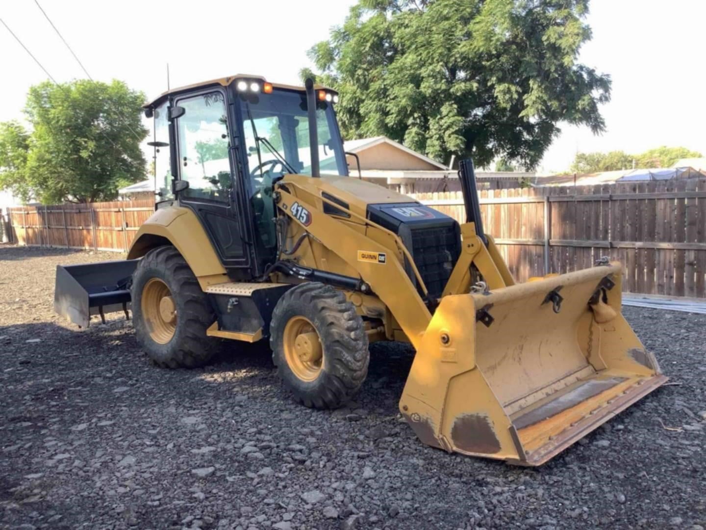 2021 Caterpillar 415 IL