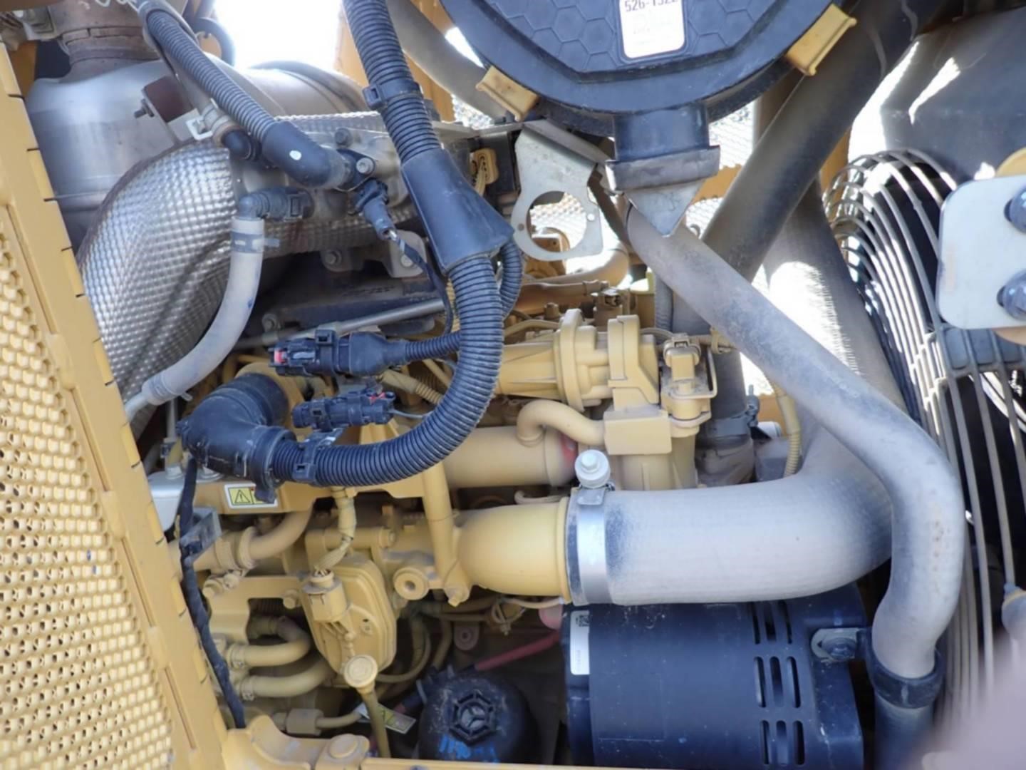 2021 Caterpillar D3 LGP