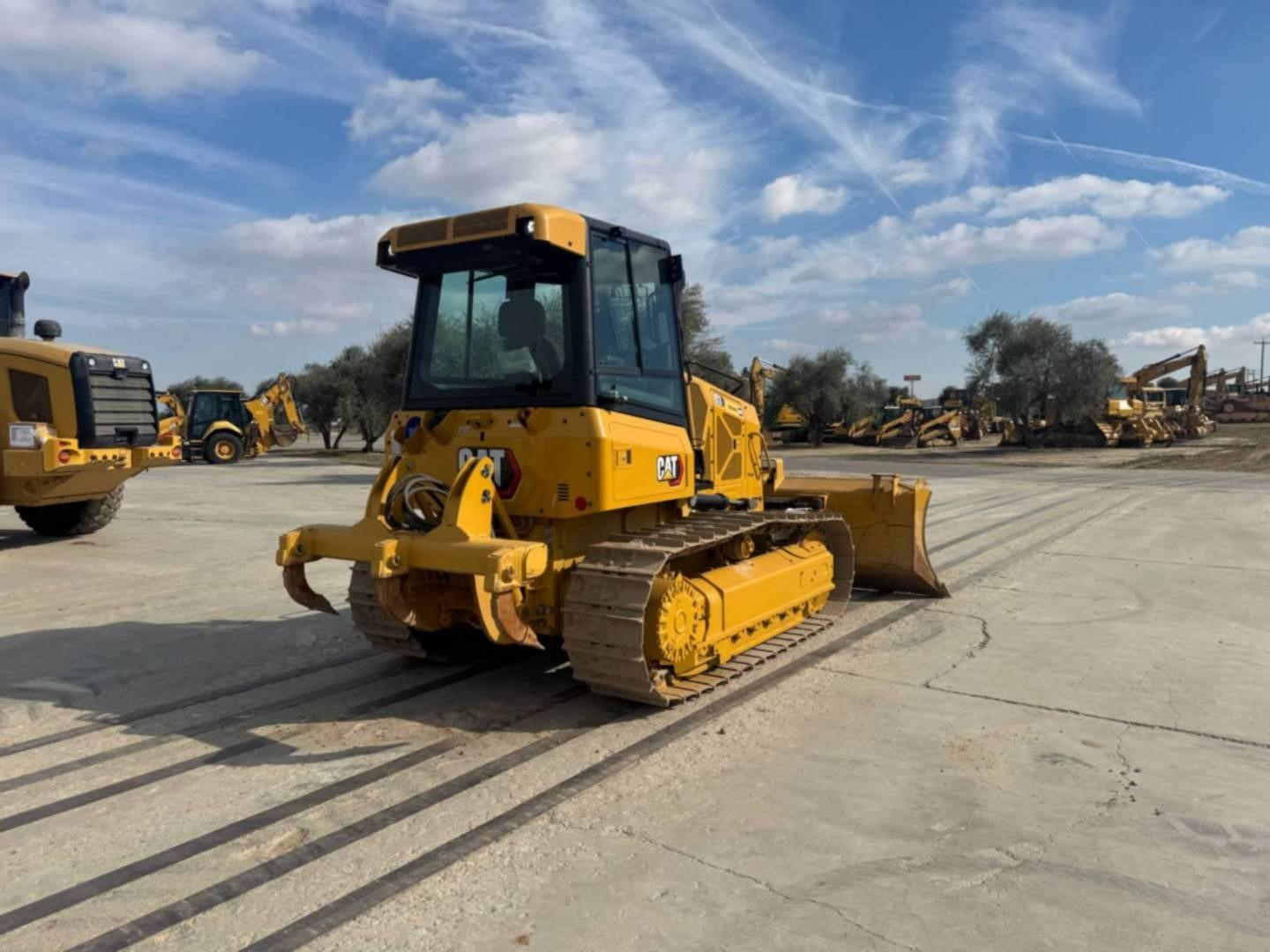 2021 Caterpillar D3 LGP