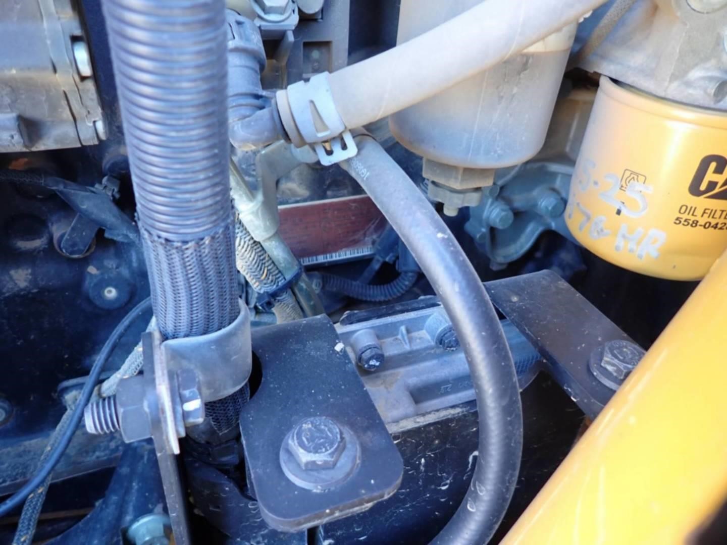 2017 Caterpillar 415F2 IL