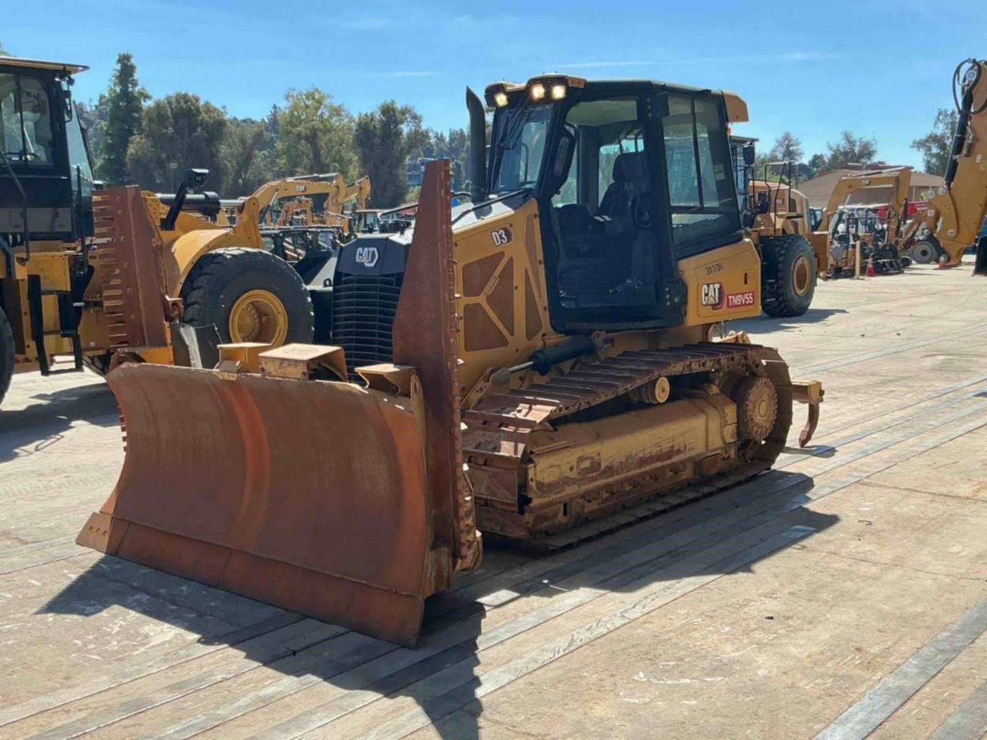 2021 Caterpillar D3