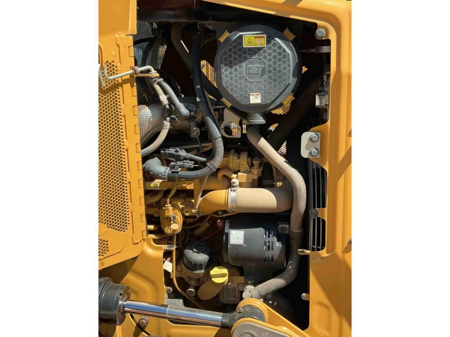2021 Caterpillar D3