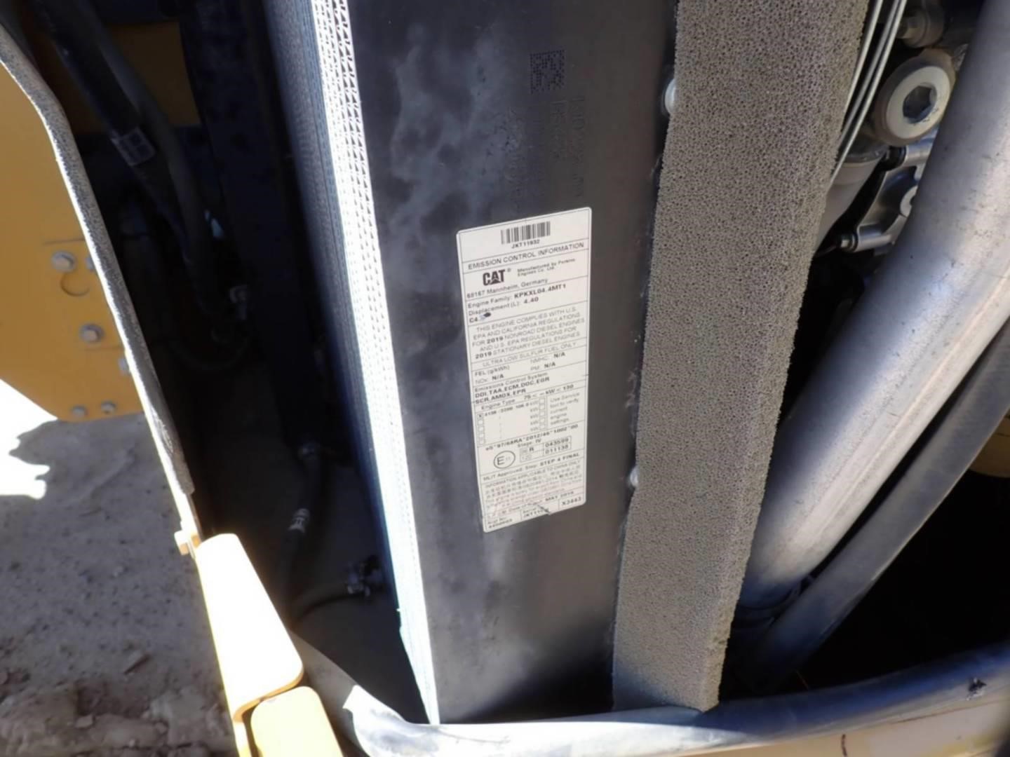 2019 Caterpillar TL1055D