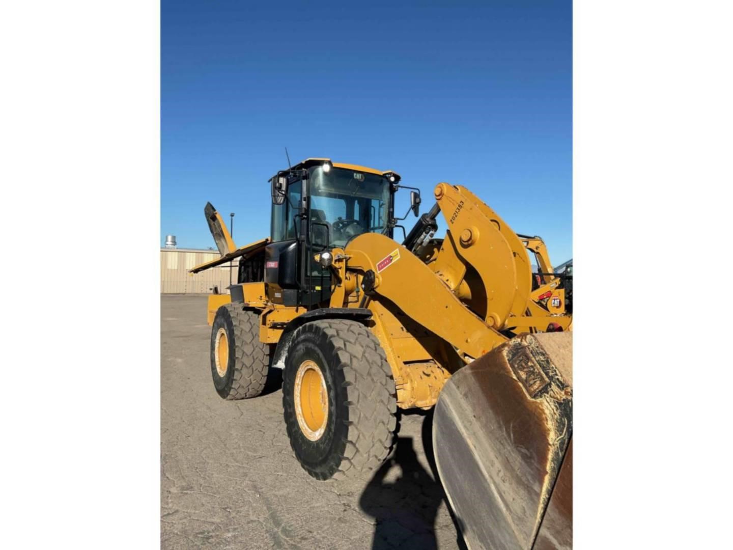 2021 Caterpillar 938M