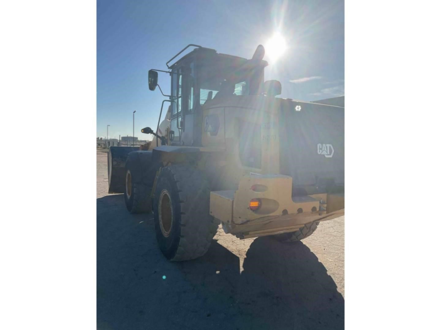2021 Caterpillar 938M
