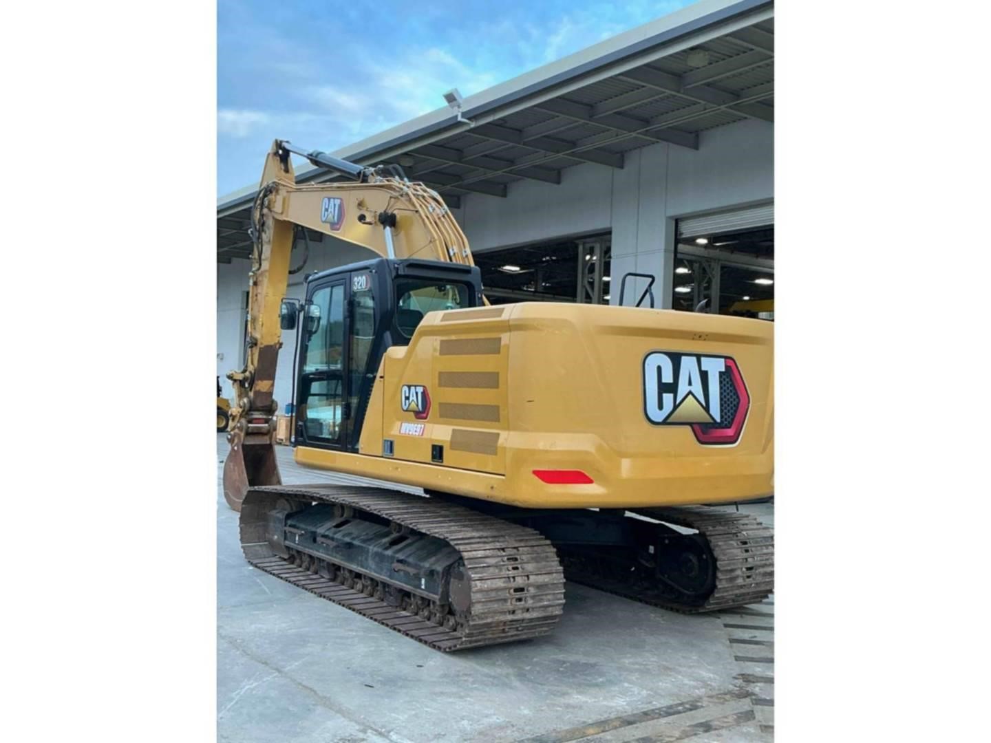 2020 Caterpillar 320