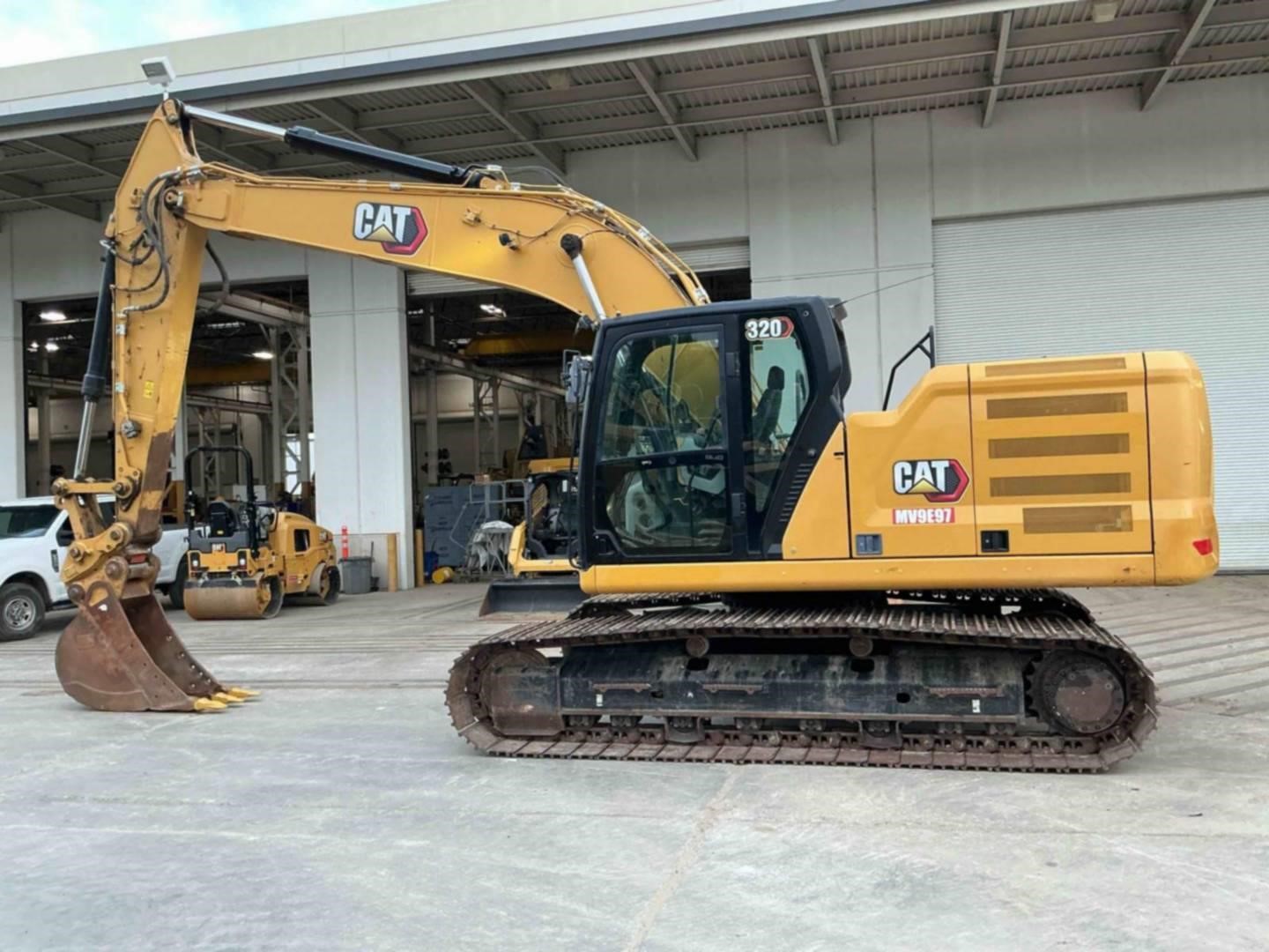 2020 Caterpillar 320