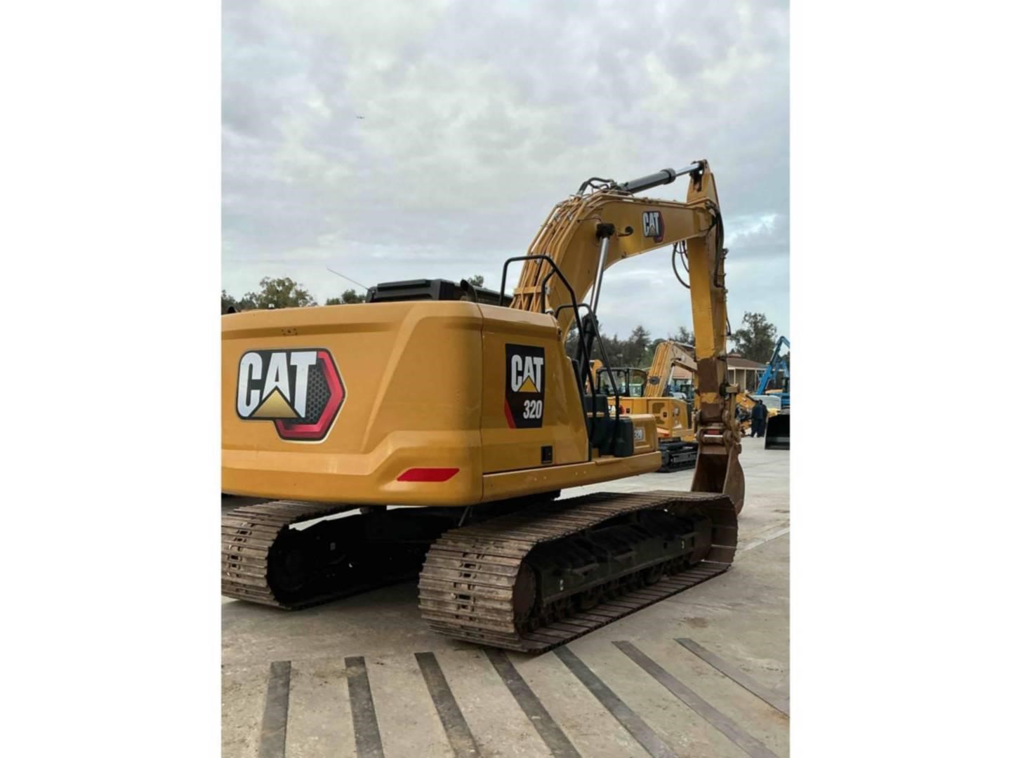 2020 Caterpillar 320