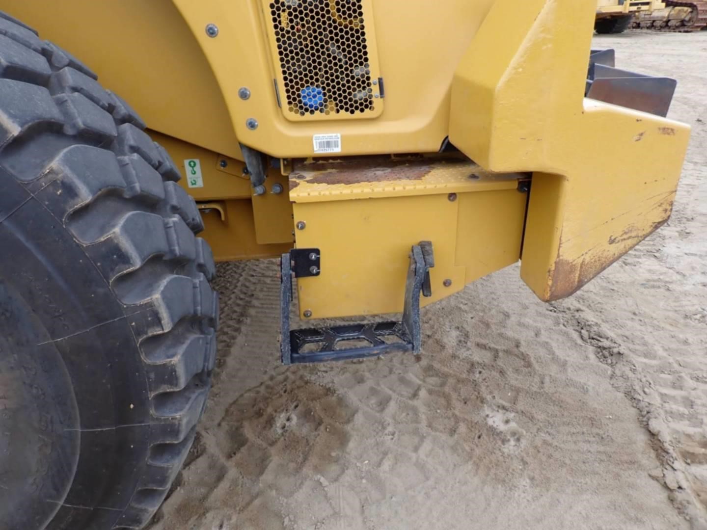 2021 Caterpillar 950M