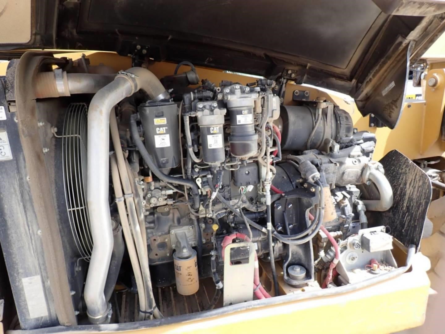 2018 Caterpillar TL1255D