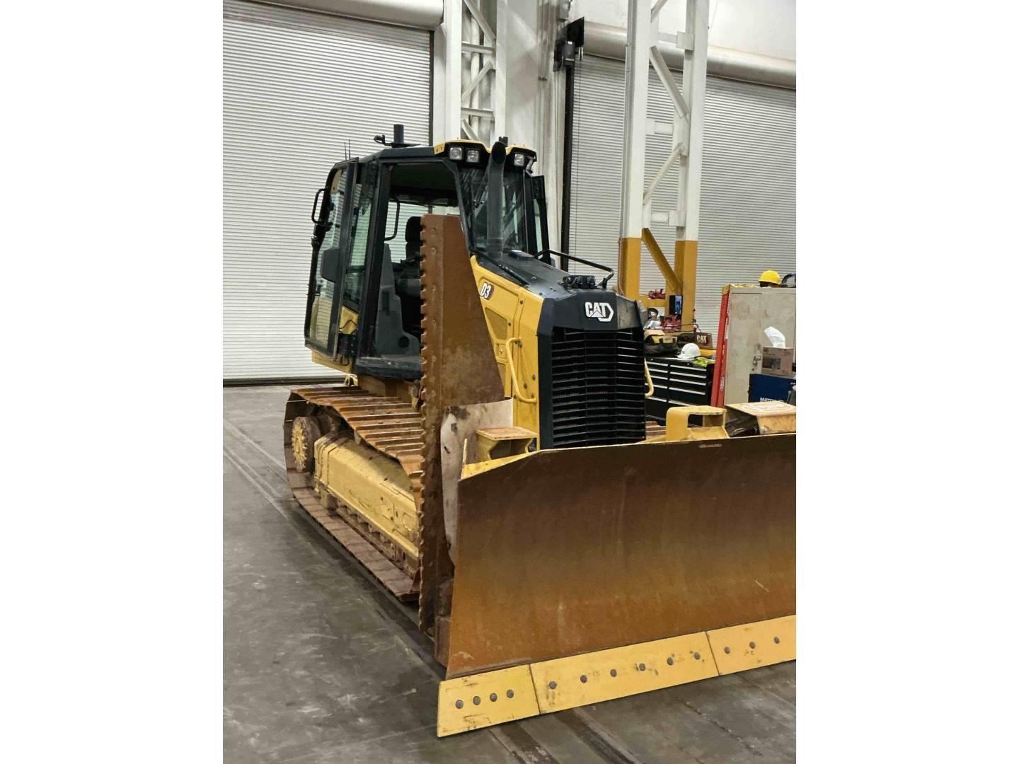 2021 Caterpillar D3