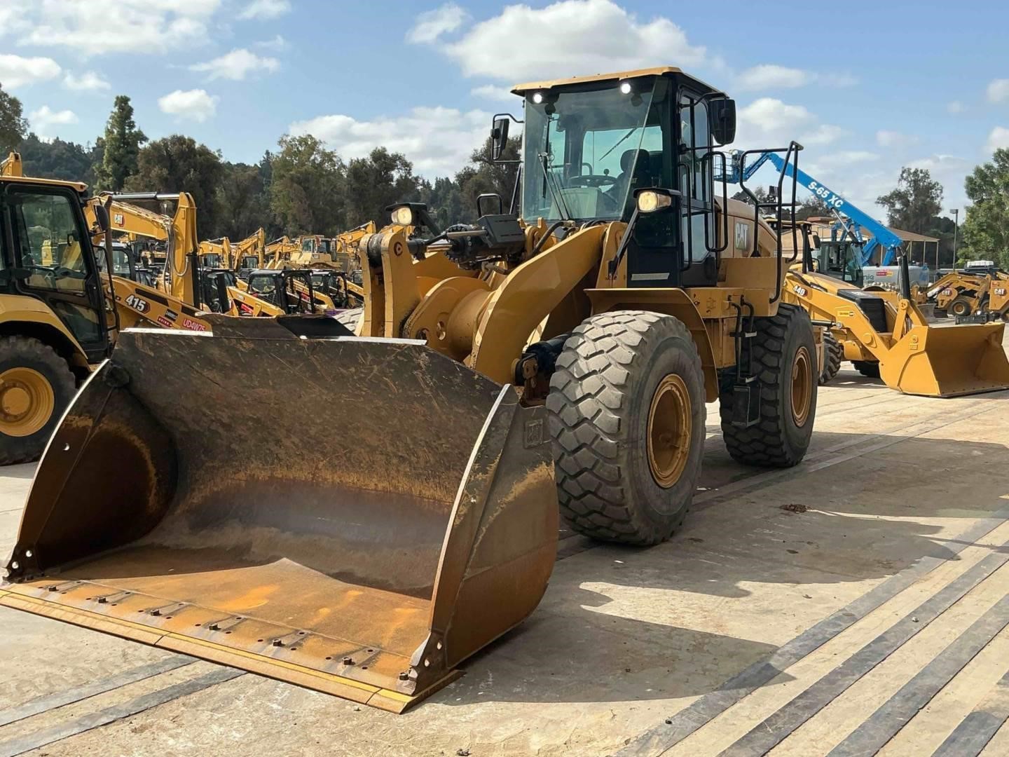 2021 Caterpillar 950GC