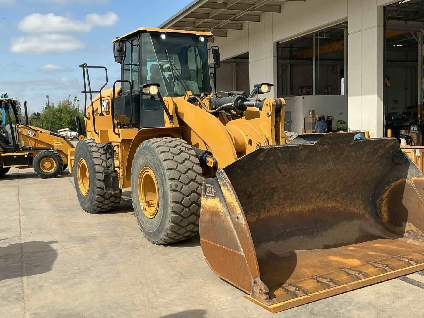 2021 Caterpillar 950GC