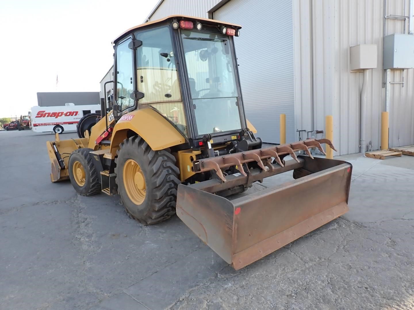 2021 Caterpillar 415