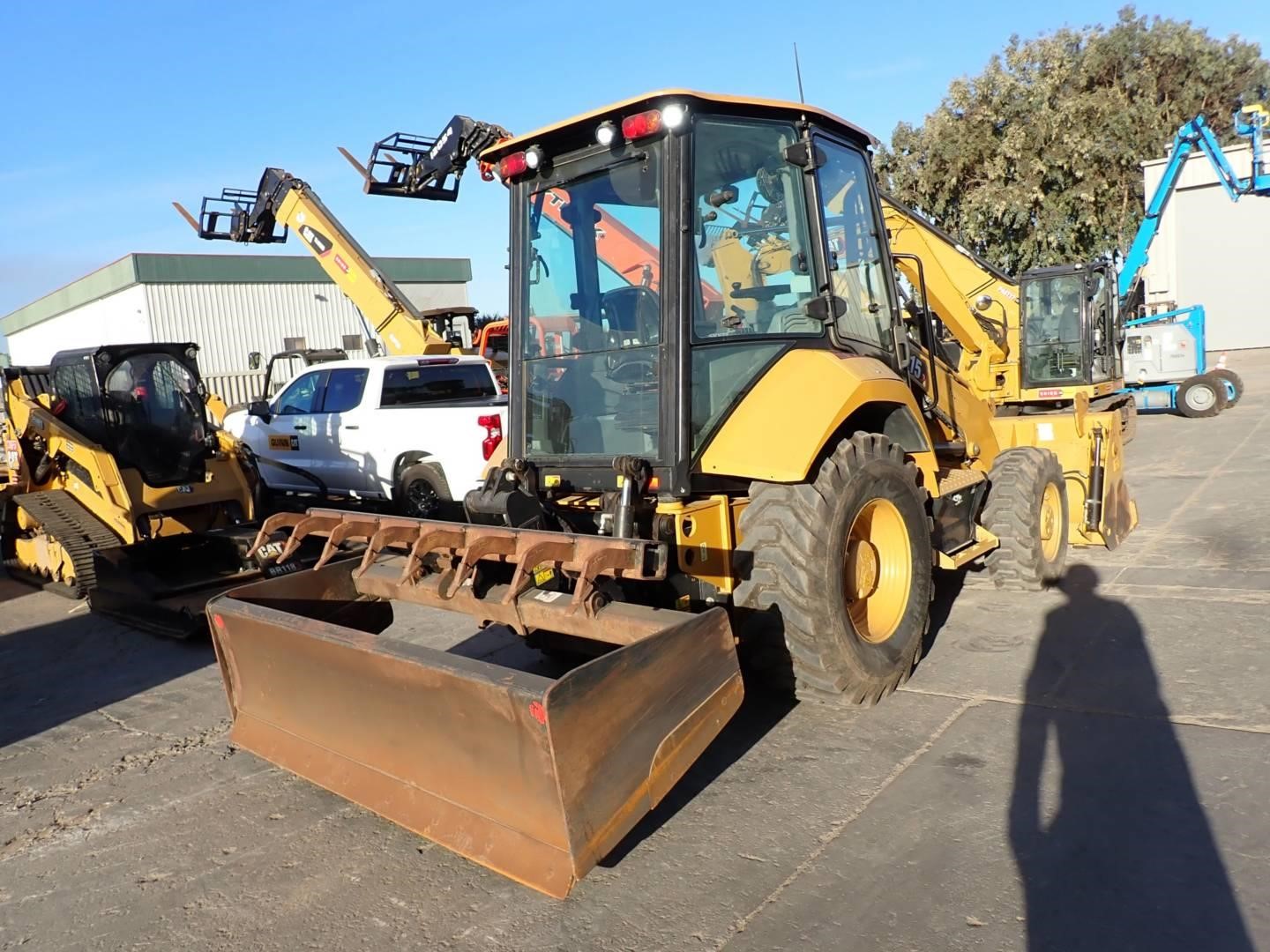 2021 Caterpillar 415