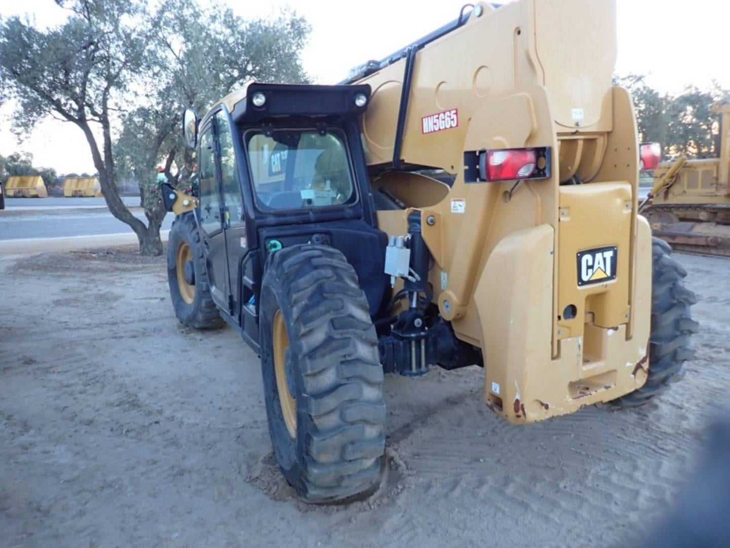 2018 Caterpillar TL1055D