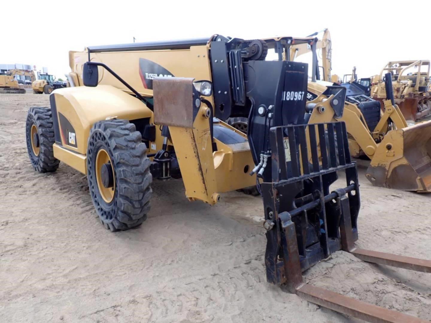 2018 Caterpillar TL1255D