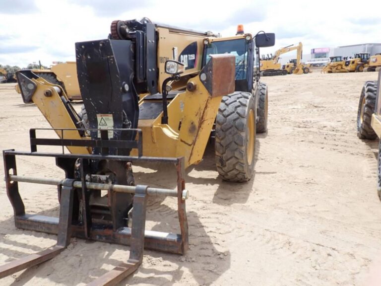 2018 Caterpillar TL1255D