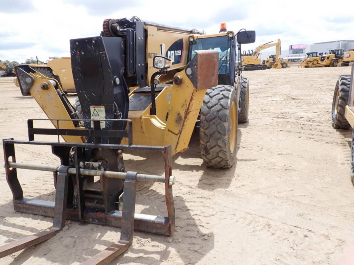 2018 Caterpillar TL1255D
