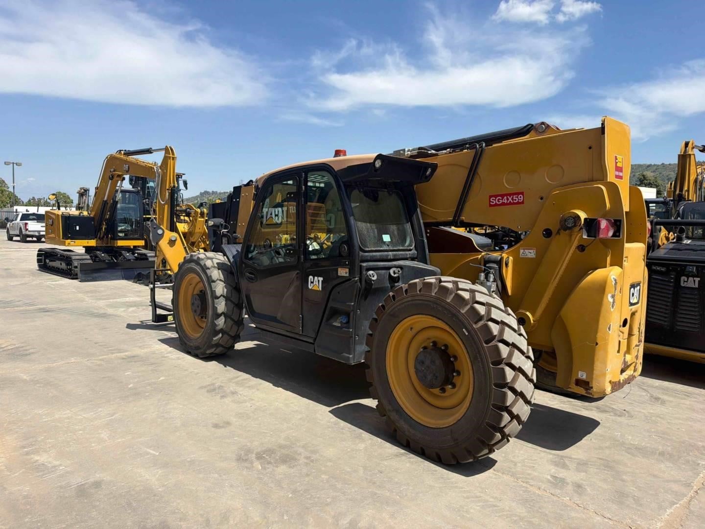 2019 Caterpillar TL1055D