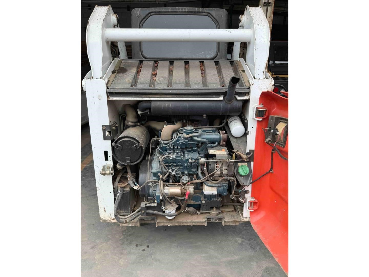 2013 Bobcat S185