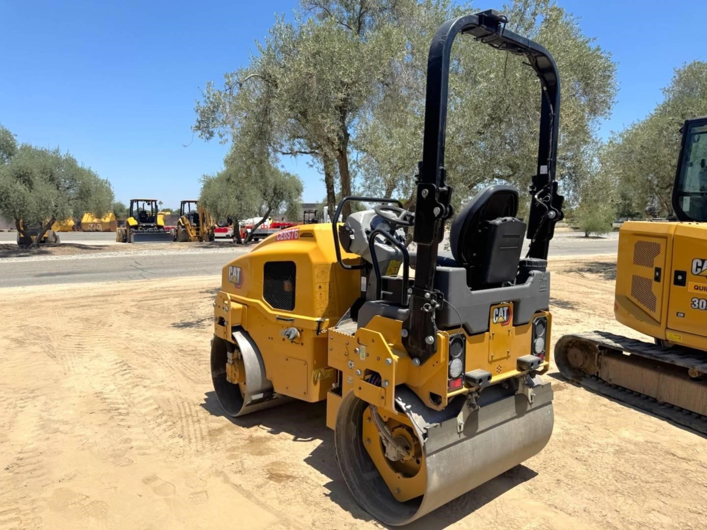 2022 Caterpillar CB2.7 GC
