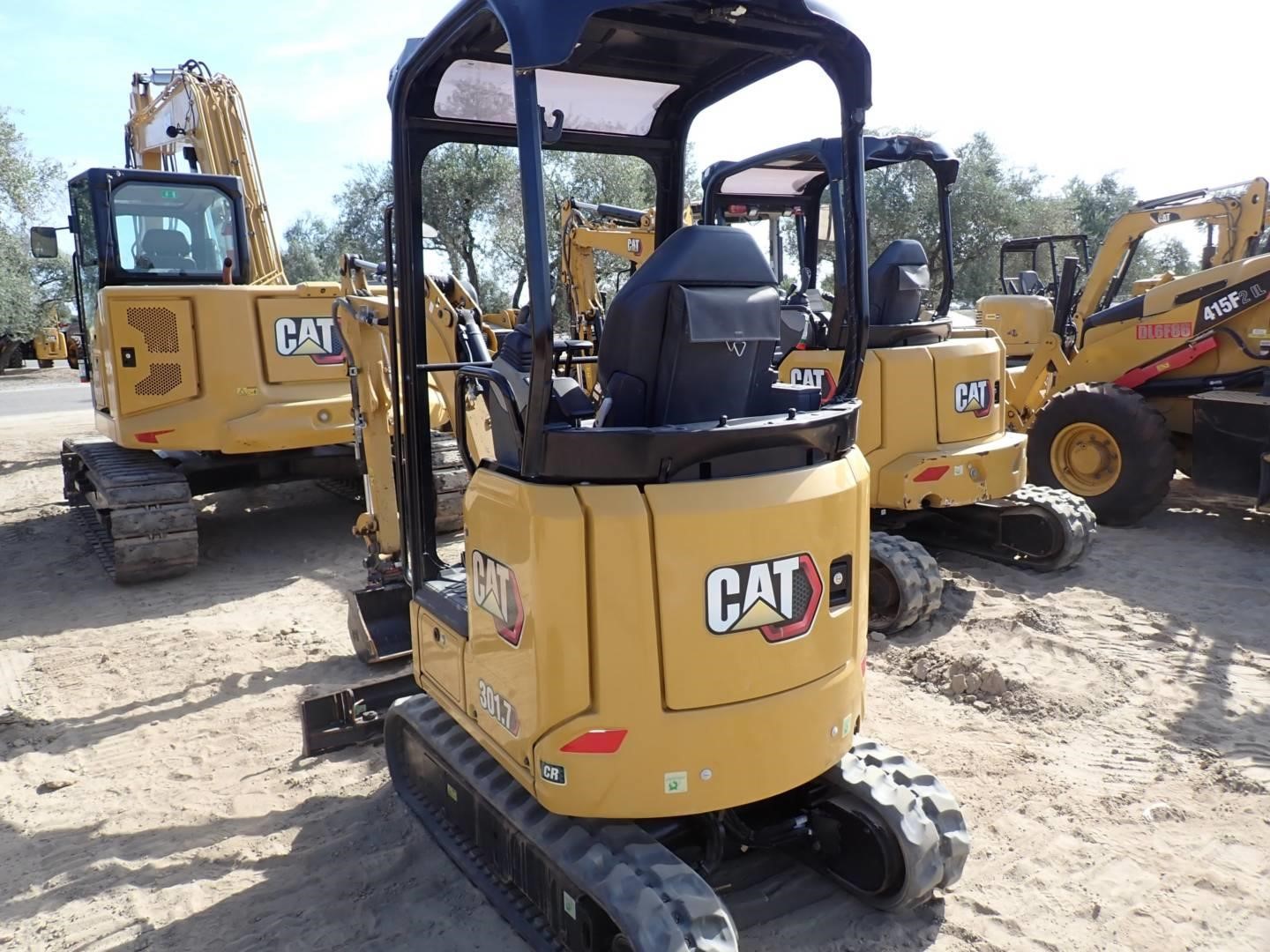 2022 Caterpillar 301.7CR