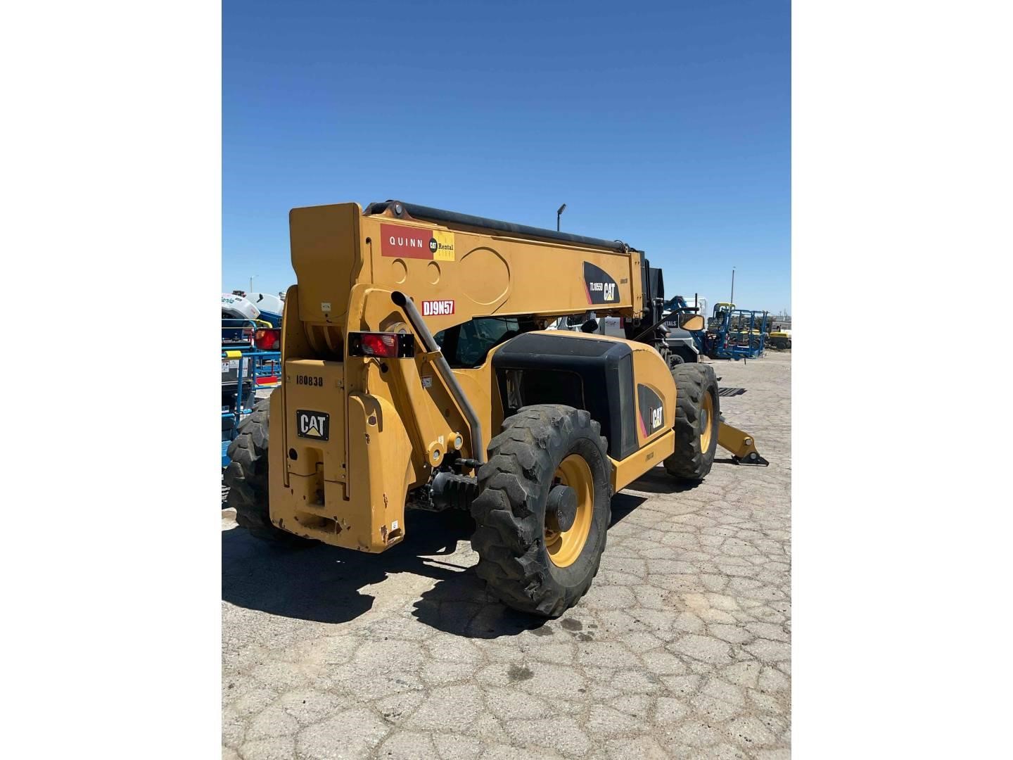2018 Caterpillar TL1055D