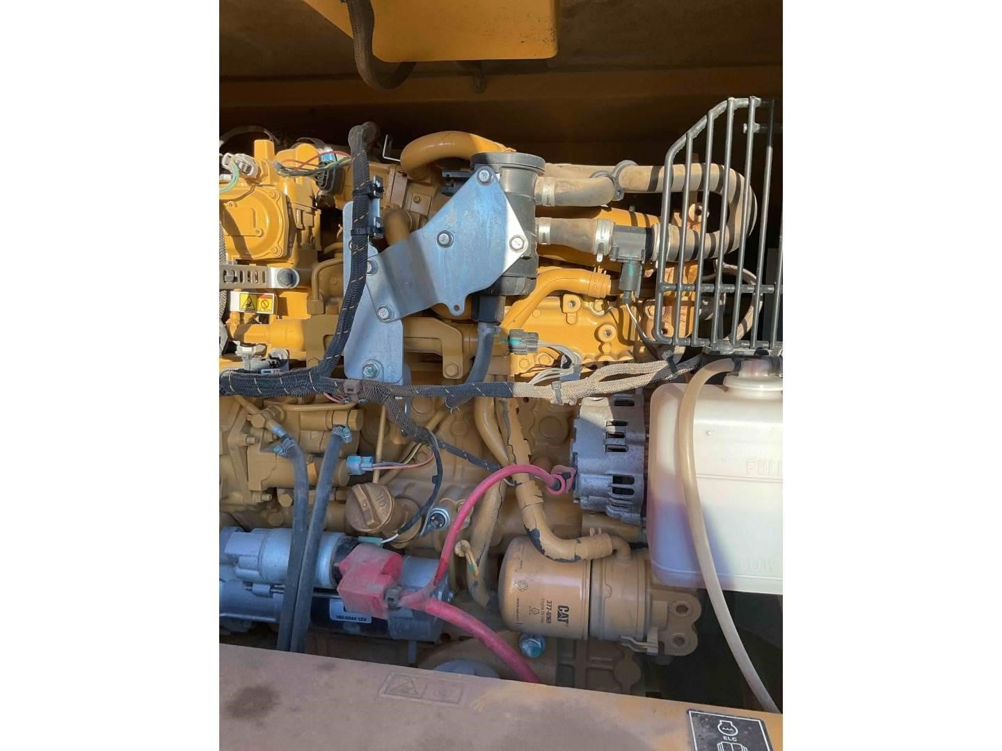 2021 Caterpillar 310