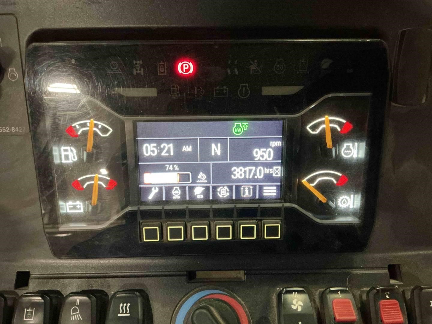 2021 Caterpillar 430