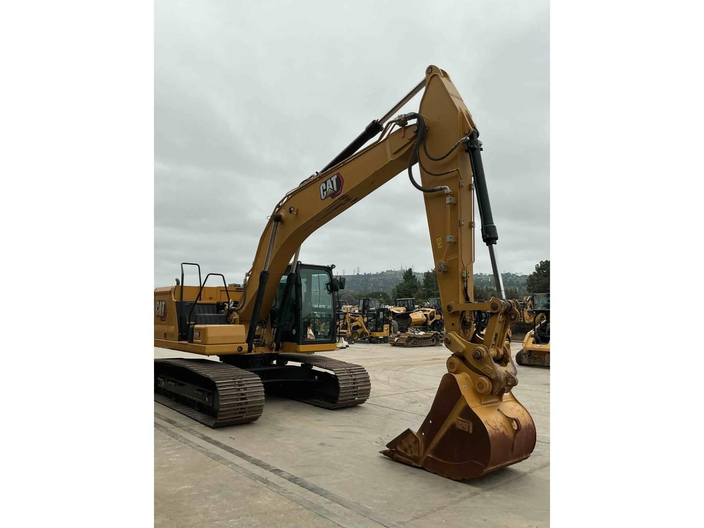 2020 Caterpillar 320