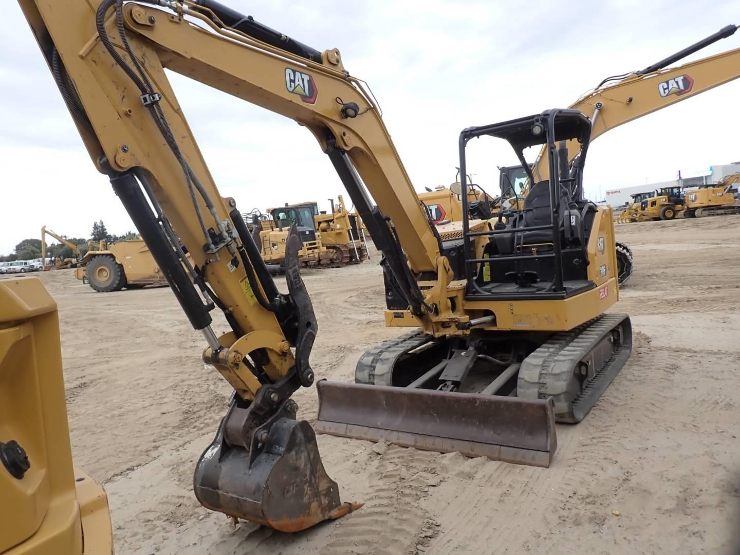 2022 Caterpillar 306